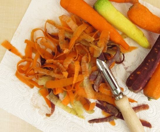 How To Peel A Carrot – Step by Step
