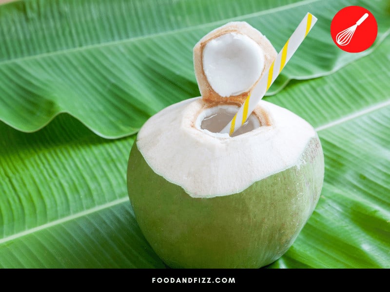 Coconuts should be green or white