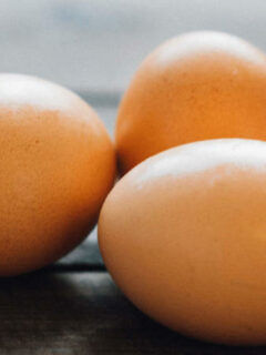 How Long Eggs Can Be Unrefrigerated Before Becoming Unsafe to Eat