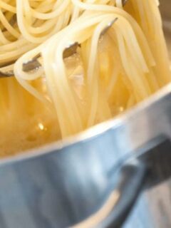 How to Drain Pasta Without a Strainer