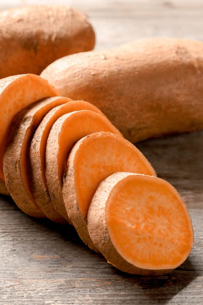 Peeled sweet potatoes will turn brown due to oxidation