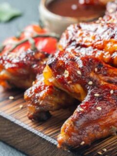 How to Get BBQ Sauce to Stick to Chicken?