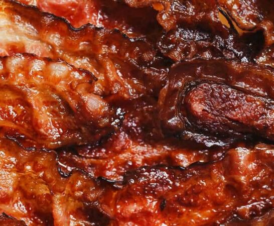 Do You Use Oil for Bacon? The Definitive Answer [Solved]