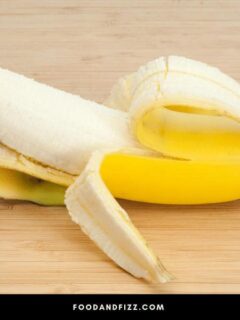 How To Store A Banana Cut In Half to Preserve The Other Half