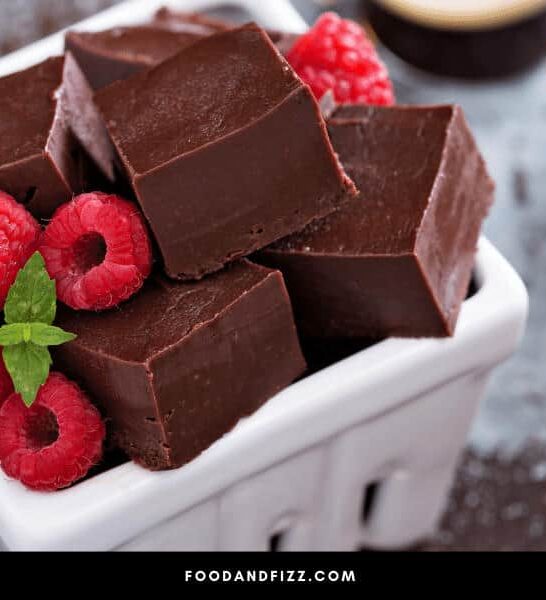 How to Cut Fudge So It Doesn’t Crumble? 3 Best Steps