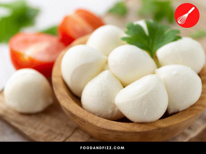 Once opened and exposed to air, mozzarella should be consumed within 3-5 days .