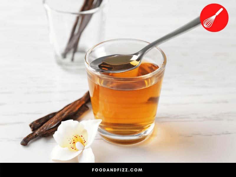 Boiling vanilla extract causes the alcohol to boil off and when boiled long enough, the compounds responsible for its characteristic flavor also break down, resulting in a diluted solution that doesn't impart the same flavor.