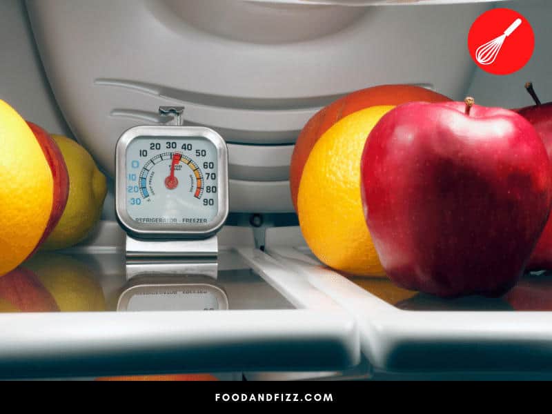 A free standing refrigerator thermometer is the best way to ensure that your refrigerator is kept at the right temperatures all the time.