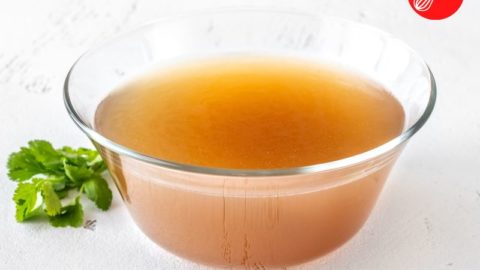 Can You Mix Chicken and Beef Broth? The Honest Truth!