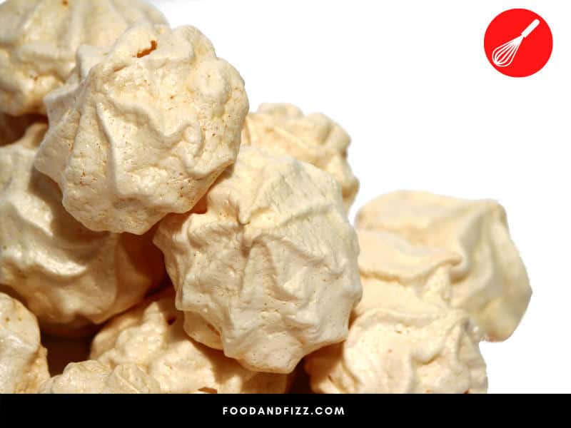 If your meringues start to brown, it means you are cooking at too high a heat.