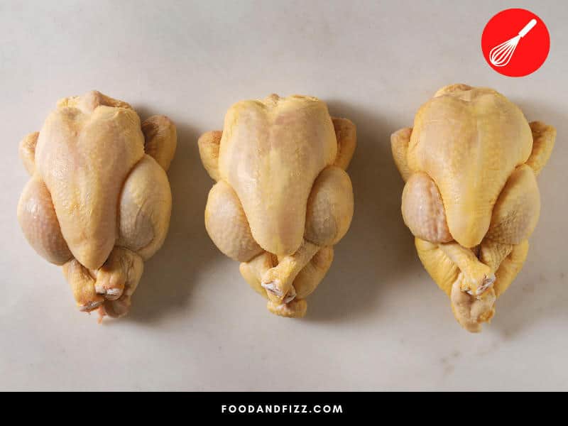 The genetic makeup of the chicken and a diet rich in corn can make its appearance yellow.