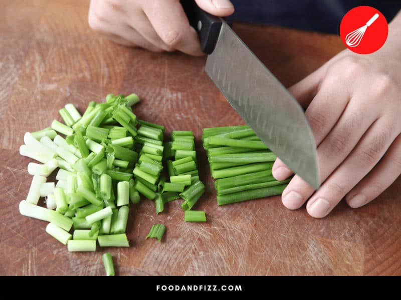 There are many ways to chop scallions, depending on how you want to use them in recipes.