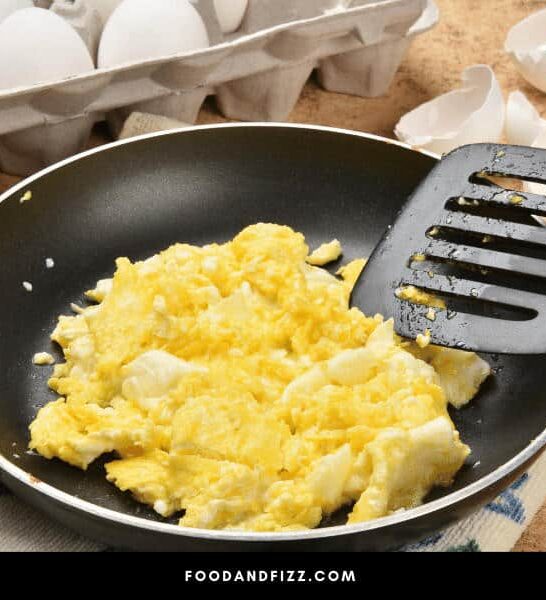 Why Do Scrambled Eggs Turn Grey? #1 Best Reason