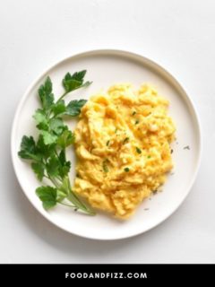 How Long Can Scrambled Eggs Sit Out?