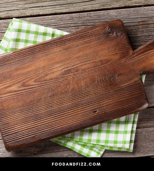 How to Remove Black Spots On Cutting Board – 7 Best Ways