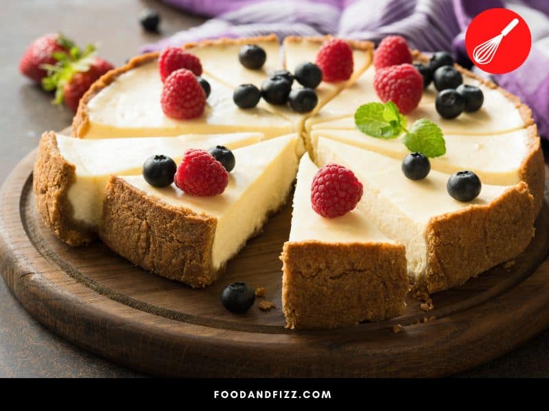 For a rich, tangy and balanced flavor, you may use both heavy cream and sour cream in your cheesecake.