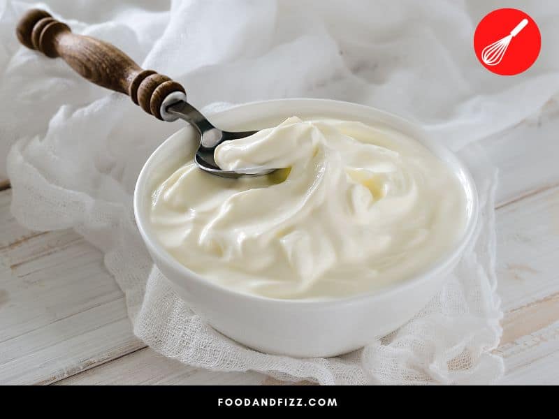 Full-fat Greek yogurt may be used as a substitute for heavy cream.