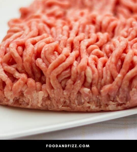 White Strings in Ground Beef – What Is it? Safe to Eat?