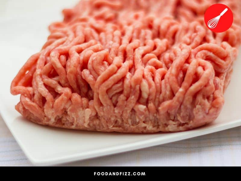 Meat that starts off with a reddish or pinkish hue will turn brown after prolonged exposure to oxygen.