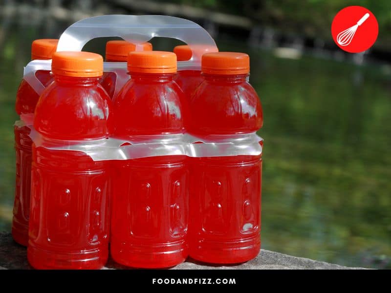 Electrolyte-rich drinks like sports drinks can help you hydrate during bouts of food poisoning.