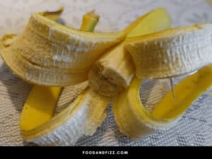Black Seeds Inside Banana - Is It Safe To Eat